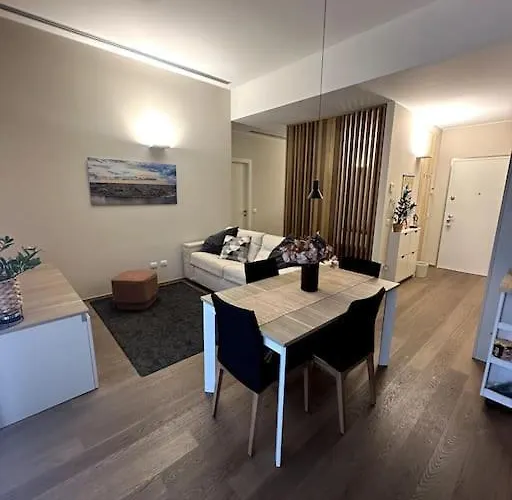 Open Space - Garden & Jacuzzi - Self Check-In